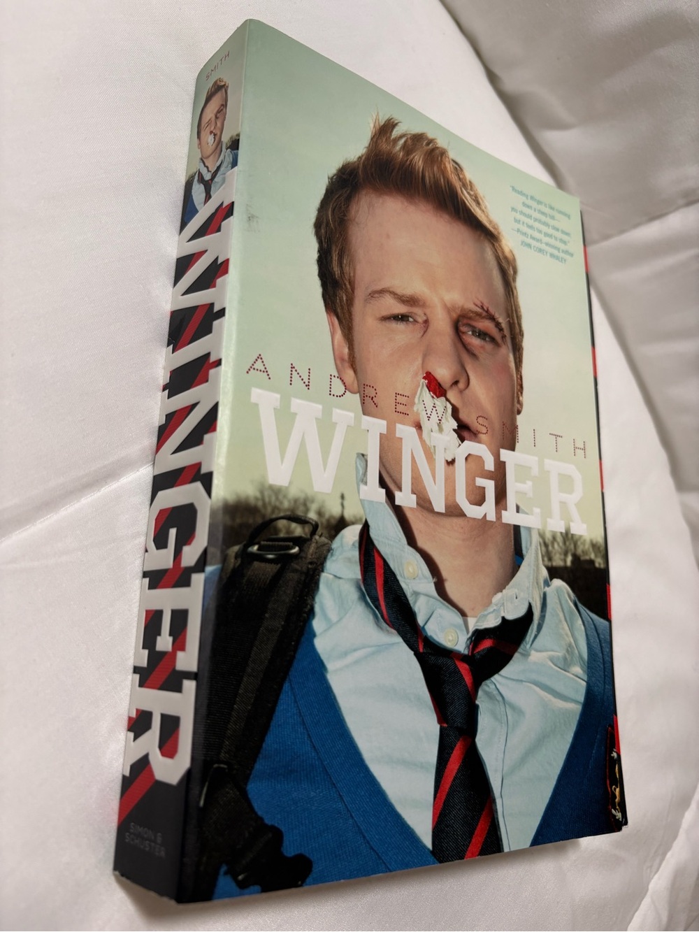 Winger by Andrew Smith - Paperback Book, Blue Cover